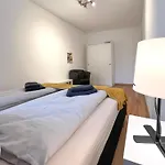 Апартаменти Bss *